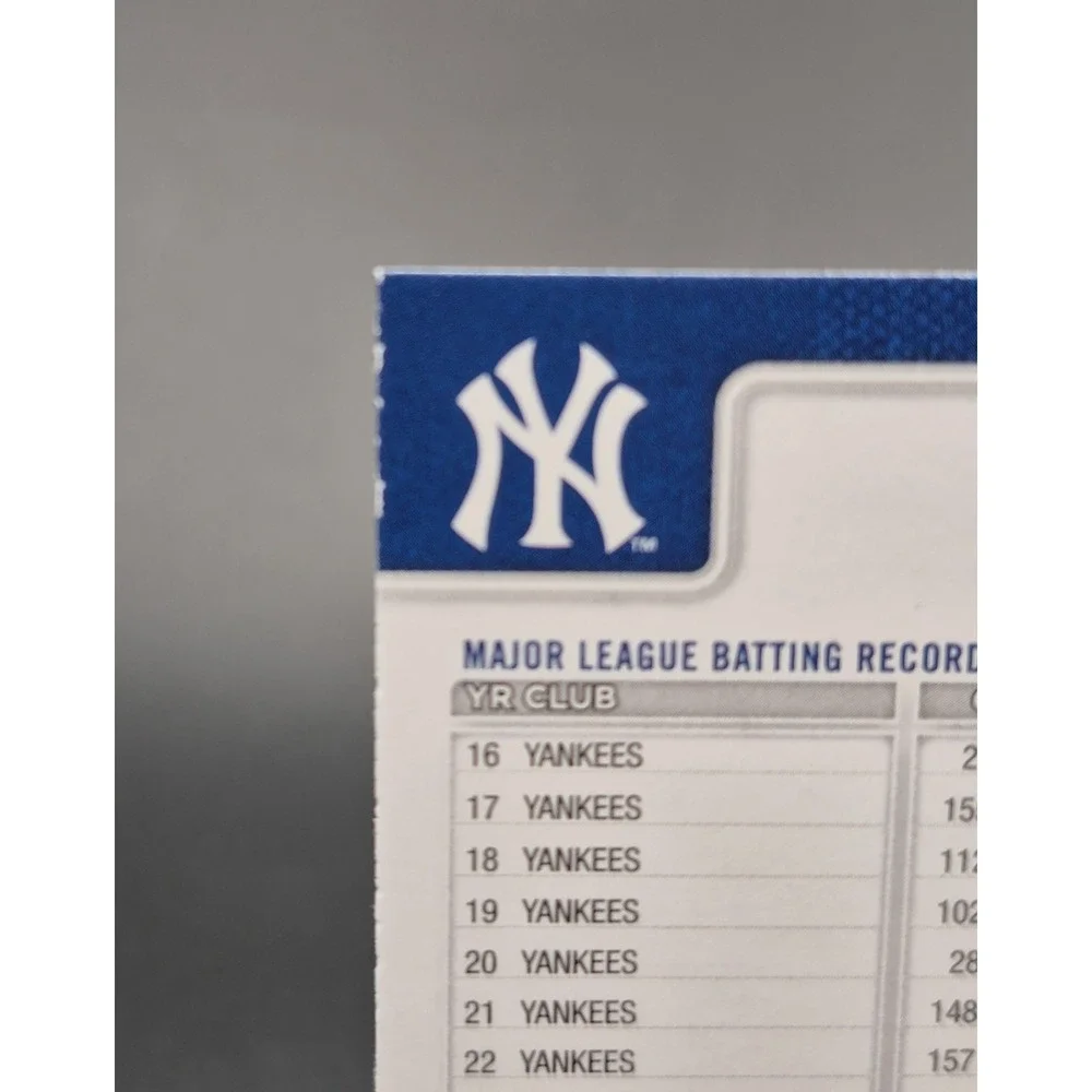 2025 Topps‎ Holiday - Aaron Judge #H161 Holiday Silver Glitter